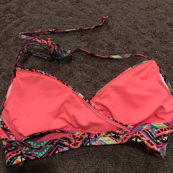 Victoria secret pink bikini top - Picture 3 of 4